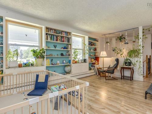 1 Mckenzie Drive, Middleton, NS - Indoor
