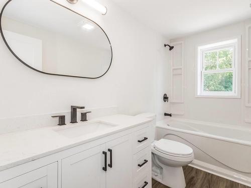 155 Wiley Avenue, Windsor, NS - Indoor Photo Showing Bathroom