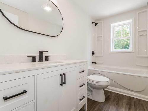 155 Wiley Avenue, Windsor, NS - Indoor Photo Showing Bathroom