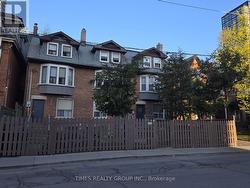 66-66A-68 PEMBROKE STREET  Toronto, ON M5A 2N8