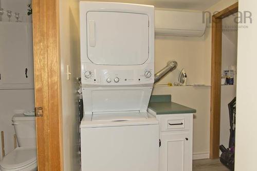 1027 Marie Crescent, Kentville, NS - Indoor Photo Showing Laundry Room