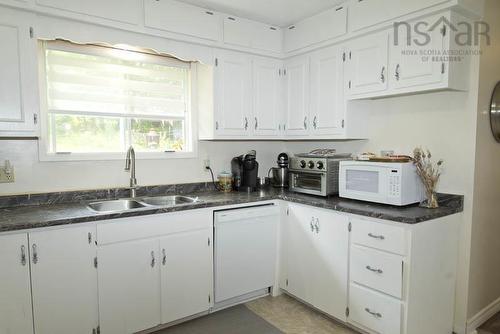 1027 Marie Crescent, Kentville, NS - Indoor Photo Showing Kitchen With Double Sink