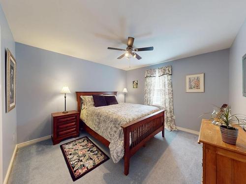 2671 Mountain View Road, Coldbrook, NS - Indoor Photo Showing Bedroom