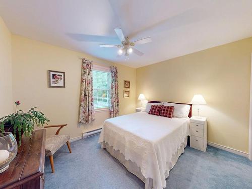 2671 Mountain View Road, Coldbrook, NS - Indoor Photo Showing Bedroom