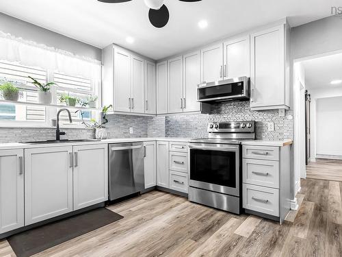 3581 Acadia Street, Halifax, NS - Indoor Photo Showing Kitchen With Upgraded Kitchen