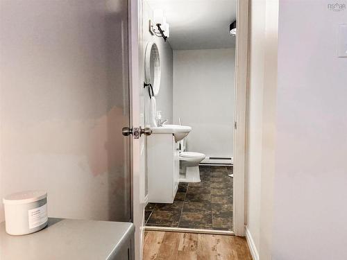 20 Norma Court, New Glasgow, NS - Indoor Photo Showing Bathroom