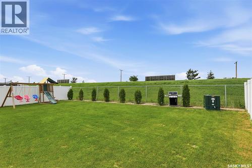 421 Germain Manor, Saskatoon, SK - Outdoor