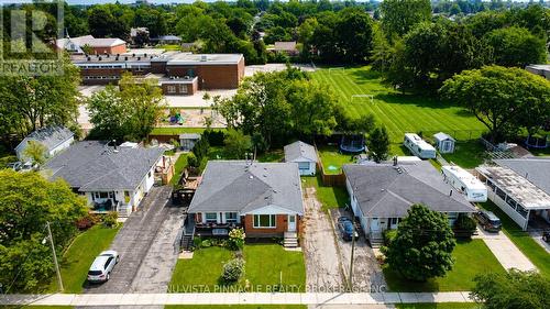 15 Gregory Place, St. Thomas, ON - Outdoor
