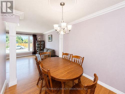 15 Gregory Place, St. Thomas, ON - Indoor Photo Showing Dining Room