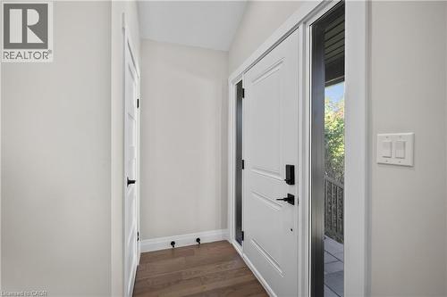 1041 Shepherd'S Drive, Burlington, ON - Indoor Photo Showing Other Room