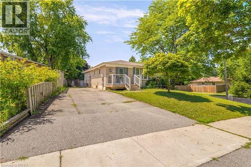 160 WOODLAWN Avenue  Brantford, ON N3R 5H4