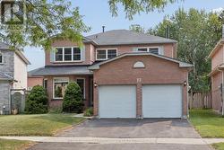 77 WILLOWBROOK DRIVE Whitby, ON L1R 2A8