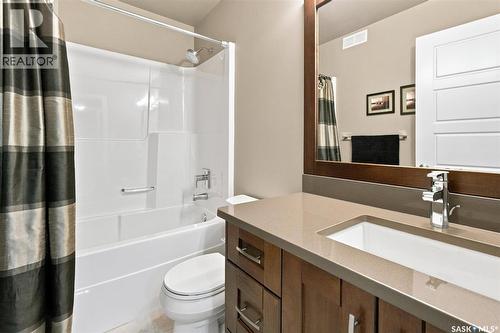 201 1St Street E, Saskatoon, SK - Indoor Photo Showing Bathroom