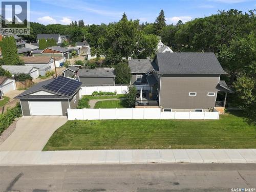 201 1St Street E, Saskatoon, SK - Outdoor