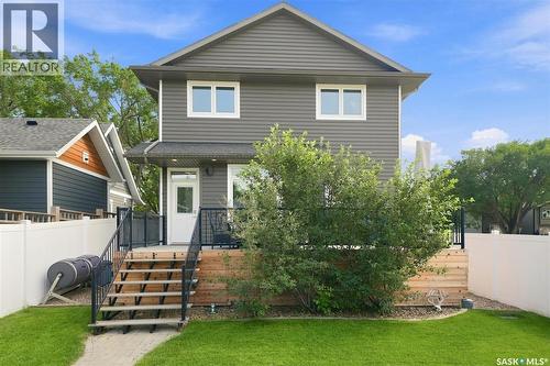 201 1St Street E, Saskatoon, SK - Outdoor