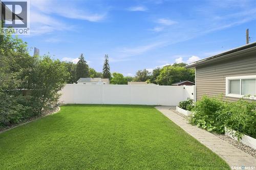 201 1St Street E, Saskatoon, SK - Outdoor