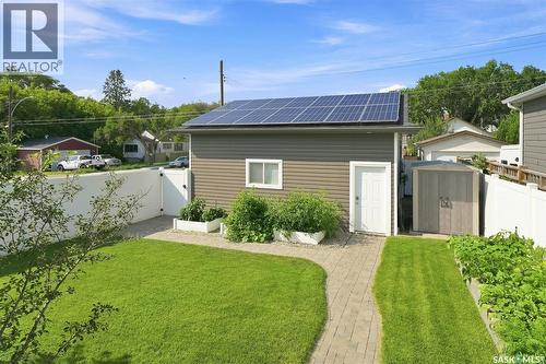 201 1St Street E, Saskatoon, SK - Outdoor