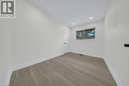 396 Hazel Street, Waterloo, ON - Indoor Photo Showing Other Room