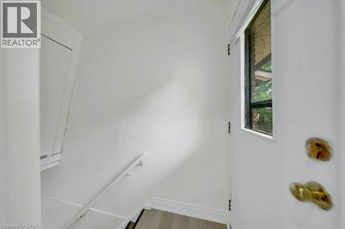 396 Hazel Street, Waterloo, ON - Indoor Photo Showing Other Room