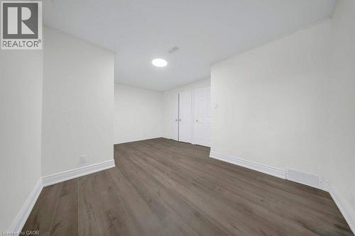 396 Hazel Street, Waterloo, ON - Indoor Photo Showing Other Room