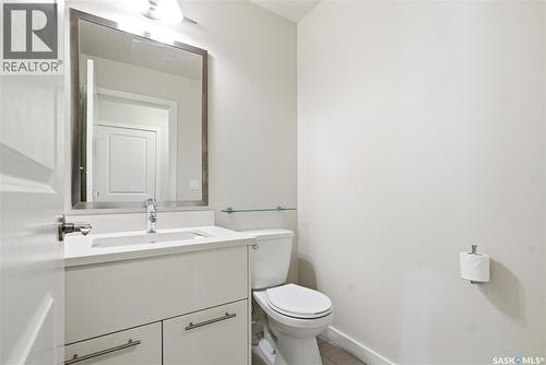 309 410 Hunter Road, Saskatoon, SK - Indoor Photo Showing Bathroom