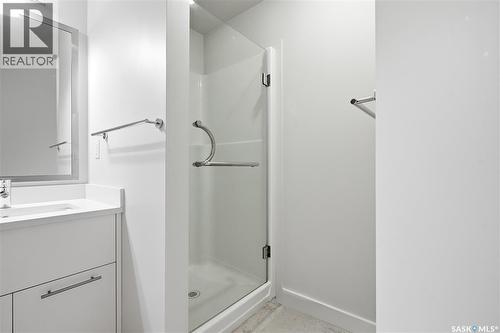 309 410 Hunter Road, Saskatoon, SK - Indoor Photo Showing Bathroom