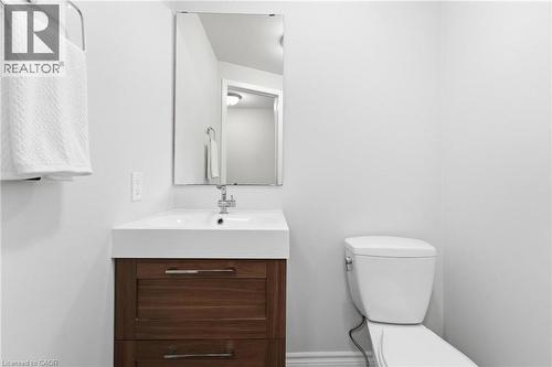 449 Exmoor Street, Waterloo, ON - Indoor Photo Showing Bathroom