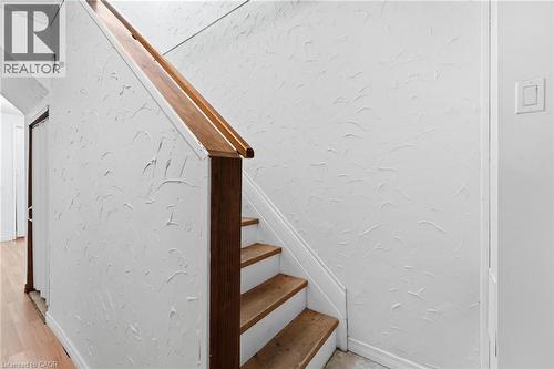 449 Exmoor Street, Waterloo, ON - Indoor Photo Showing Other Room
