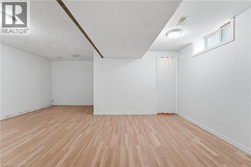 449 Exmoor Street, Waterloo, ON - Indoor Photo Showing Other Room