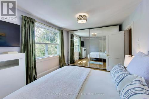 262 Belsize Drive, Toronto, ON - Indoor Photo Showing Bedroom
