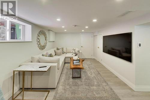 262 Belsize Drive, Toronto, ON - Indoor