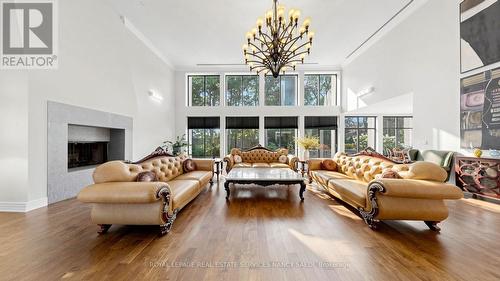 5 Abrams Place, Toronto, ON - Indoor Photo Showing Living Room With Fireplace