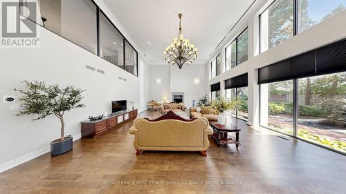 5 Abrams Place, Toronto, ON - Indoor