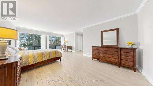 5 Abrams Place, Toronto, ON - Indoor Photo Showing Bedroom