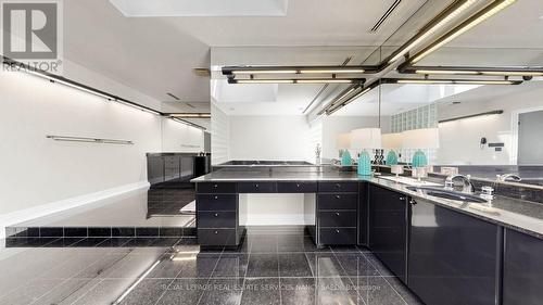 5 Abrams Place, Toronto, ON - Indoor