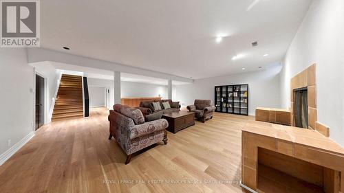 5 Abrams Place, Toronto, ON - Indoor