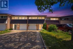 48 GUERIN AVENUE  Kitchener, ON N2A 1S8