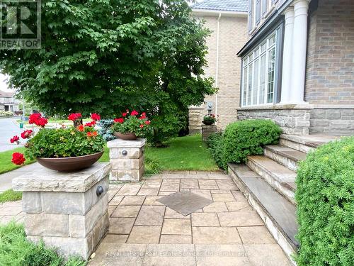 3385 LIPTAY AVENUE , Oakville (BC Bronte Creek), Ontario L6M 0M8 3