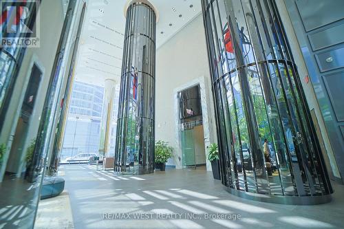 1101 - 10 YORK STREET  Toronto, ON M5J 0E1