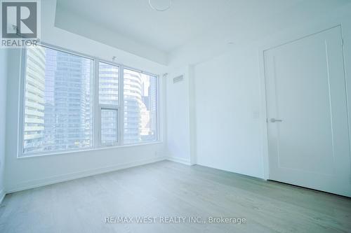 1101 - 10 York Street, Toronto, ON - Indoor Photo Showing Other Room