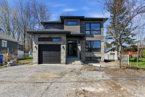 6 20E Avenue — photo 1