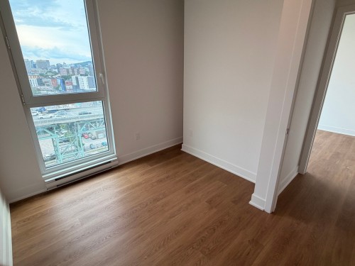 Chambre à coucher - 901-2114 Rue Ste-Catherine E., Montréal (Ville-Marie), QC - Indoor Photo Showing Other Room
