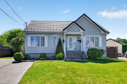 207 Place Roy Saint-Zotique, QC J0P 1Z0