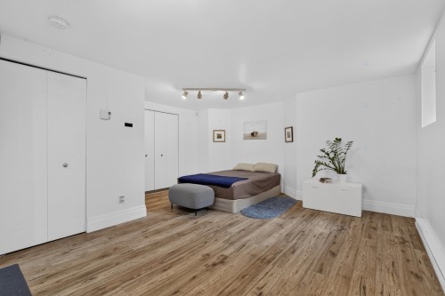 Salle familiale - 681 Crois. De Namur, Saint-Lambert, QC - Indoor