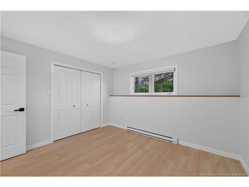 20 Connaught Ave, Moncton, NB 