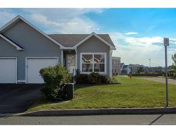 9 Saint Peters CRT Saint John, NB E2K 5N4