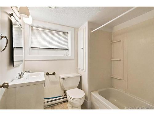 58 Shirley Ave, Moncton, NB 