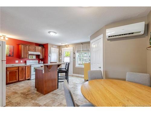 182 James St, Fredericton, NB 