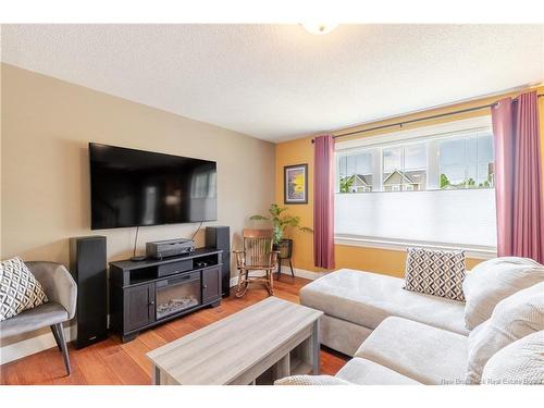 182 James St, Fredericton, NB 