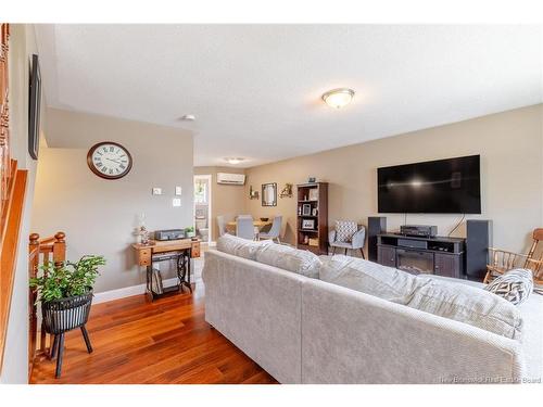 182 James St, Fredericton, NB 